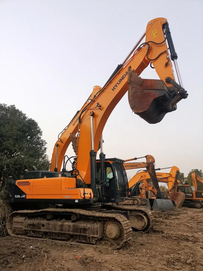 多台原装进口现代520挖掘机#挖掘机 #二手挖机 #现代挖掘