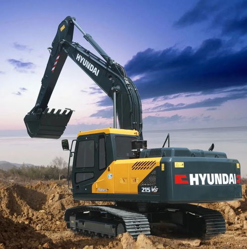 隧道土石方作业,首选现代21吨挖掘机r215vs