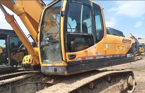 现代r305lc挖掘机快档时行走向左跑偏,怎么处理解决