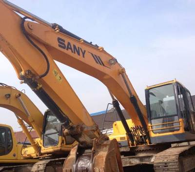 二手210,215挖掘机,小松/沃尔沃210,现代三一215-普洱挖掘机