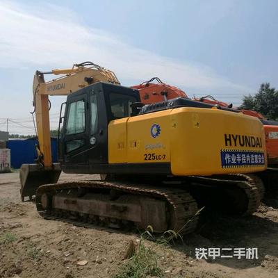 现代R225LC-7挖掘机 高效能工程作业的可靠伙伴